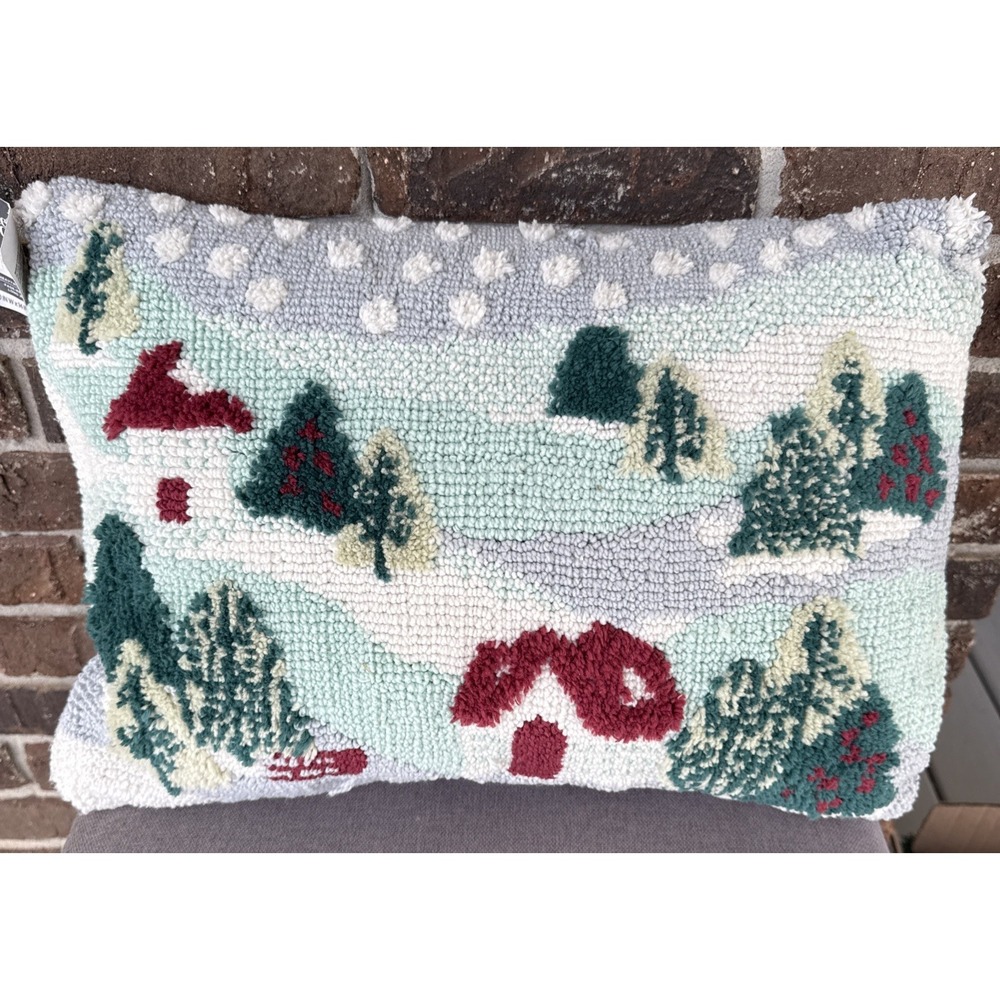 Better Homes & Garden Holiday Village Outdoor‎ Throw Pillow 14x20  Raised Loop